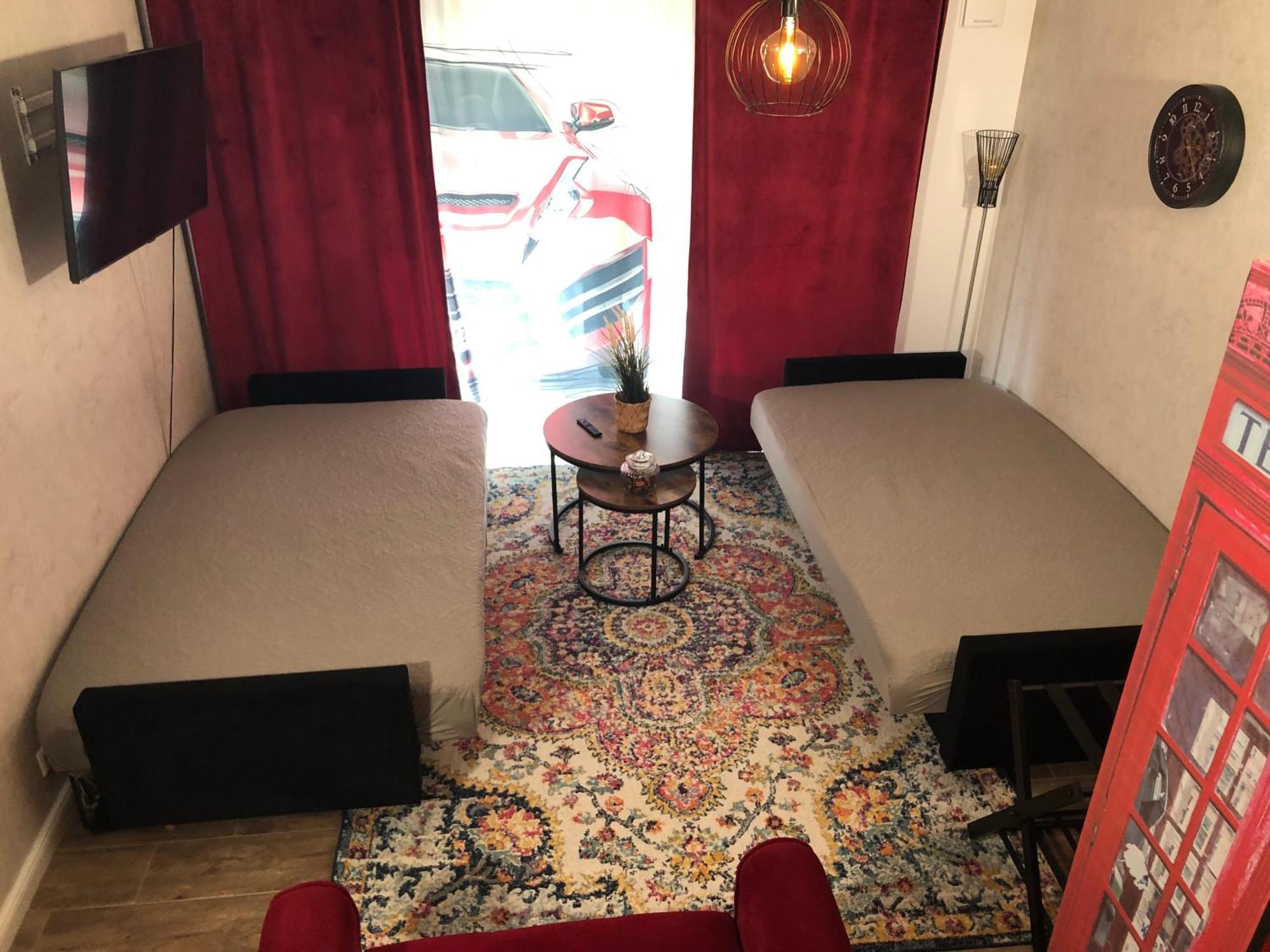 Stylisches Maybach Appartement Mit Terrasse Fuer 5 Personen, 5 Betten, Grosse Kochinsel, Homeoffice Mit 250Mbit Wlan Aidlingen Ngoại thất bức ảnh