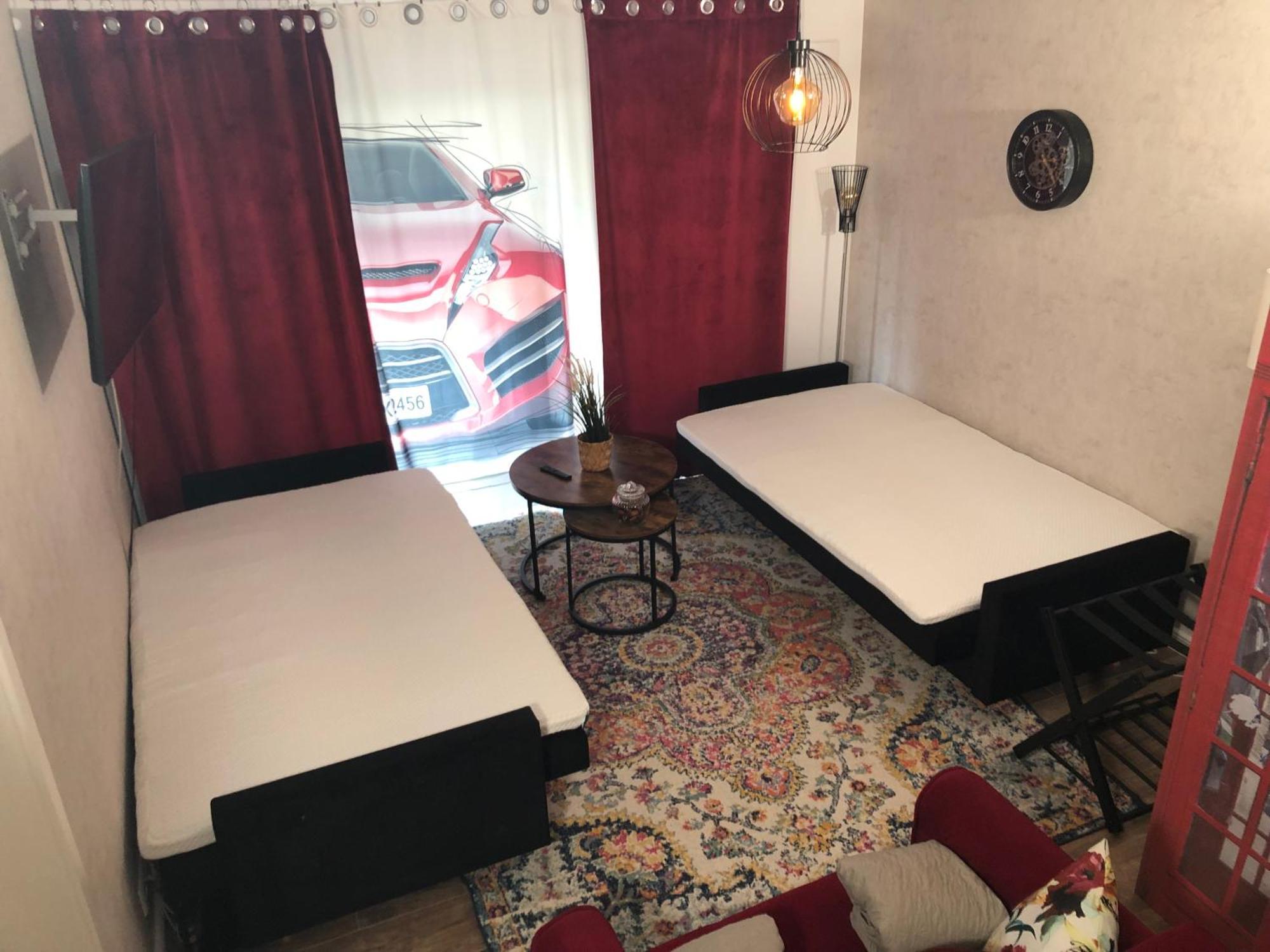 Stylisches Maybach Appartement Mit Terrasse Fuer 5 Personen, 5 Betten, Grosse Kochinsel, Homeoffice Mit 250Mbit Wlan Aidlingen Ngoại thất bức ảnh